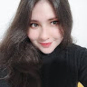 Meet your Posher, Mónica